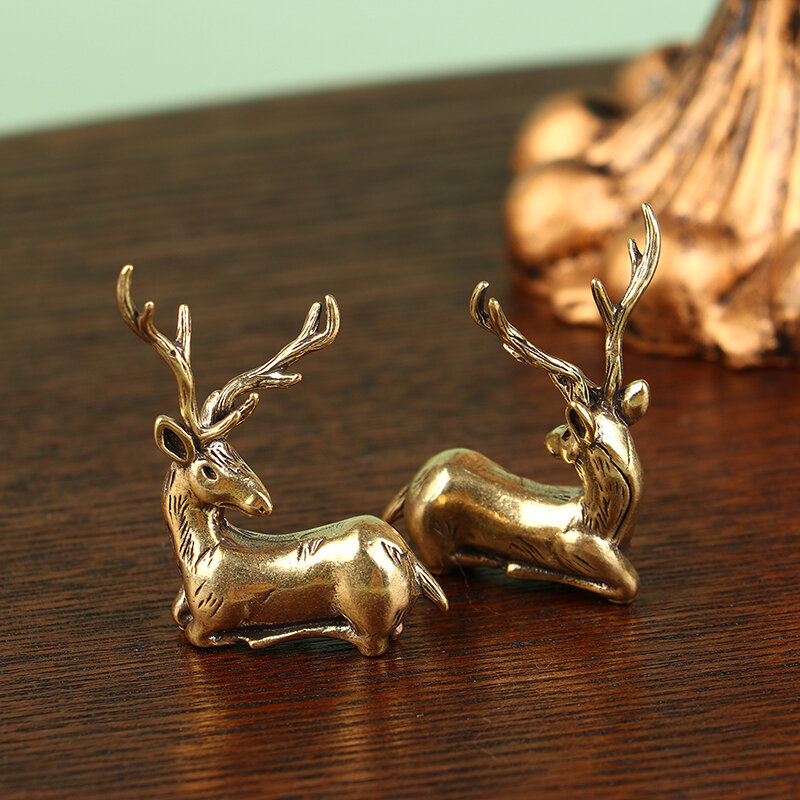 Retro Brass Christmas Elk Miniature Figurine Festival Decoration Accessories Mini Reindeer Statue Desktop Ornament Modern Decors