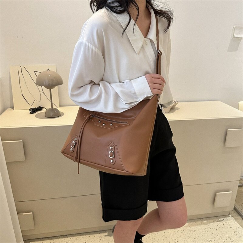 Solid Color Retro Solid Handbag High Quality PU Crossbody Bag Fashionable Leisure Bag