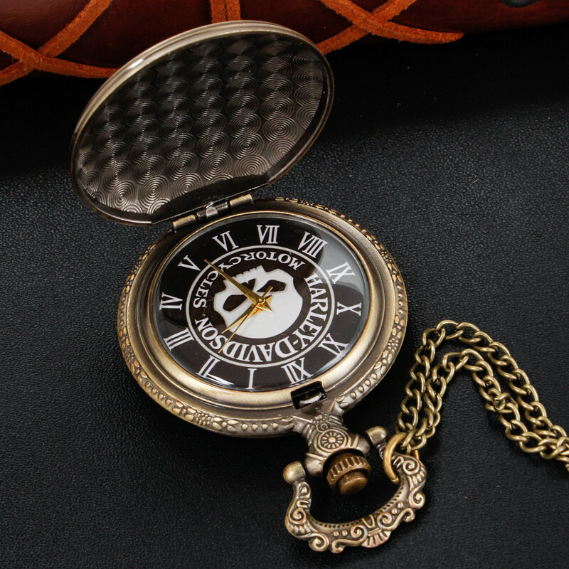 Ksatria klasik Denim keren pola tengkorak kuarsa jam saku bulat antik kualitas tinggi kalung baja liontin perhiasan hadiah