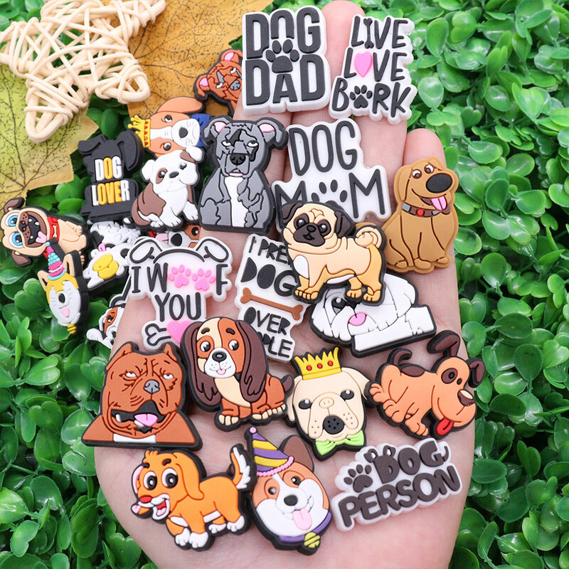 BeaurBulldog Mix Dogs Charm pour enfants, animaux mignons, accessoires de bouton de chaussure Tat, cadeau d'anniversaire adapté, 1 pièce