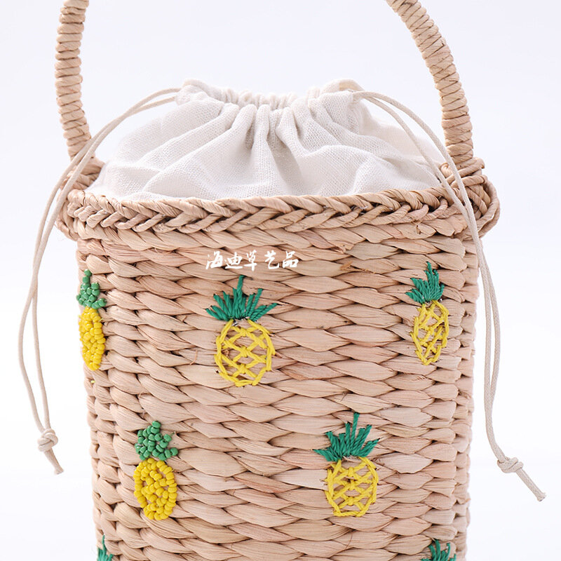 Handmade Women's Shoulder Bag Woven Female Bucket Handbag Summer Straw Beach Bag Hollow Crossbody Messenger Bags Bohemian Tote