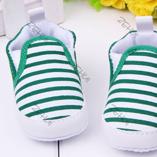 Sepatu berjalan sol lembut bayi, sneaker belajar jalan bergaris-garis untuk bayi 0-18 bulan Musim Semi dan Gugur