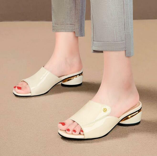 Fashion seksi Pu kulit lembut sandal Flipflop wanita Hak musim panas sepatu meluncur untuk anak perempuan sandal wanita nyaman