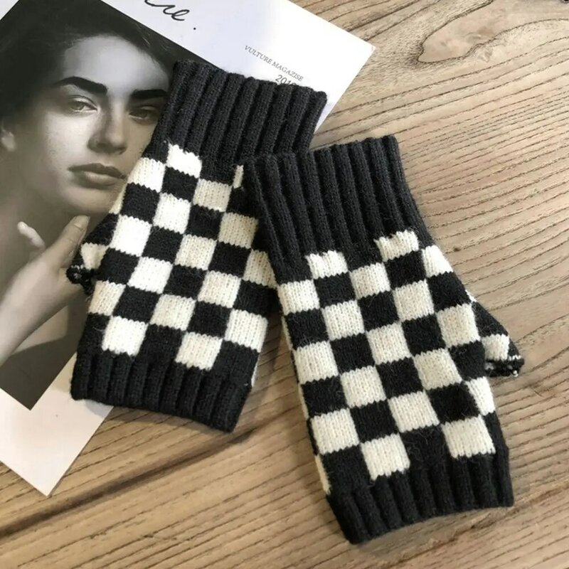 Warm Adult Houndstooth Checkerboard Driving Winter And Autumn Women Gloves Knitting Half Fingers Gloves Korean Style Mittens