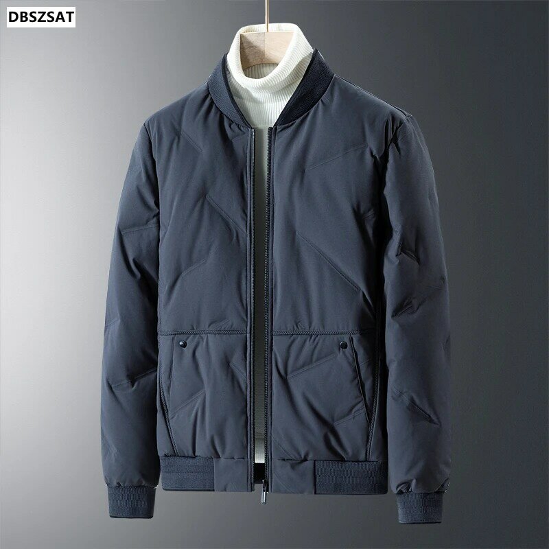 M-4xl 남성용 그레이 덕 다운 재킷, 남성 코트, 지퍼 스탠드 칼라, 짧은 스타일, 단색 야구 겉옷, 겨울 의류 Hy205