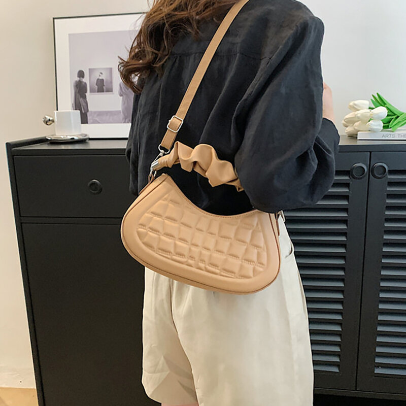 2024 Women Travel Handbags Fashion Pleated Underarm Bags PU Leather Casual Simple Elegant Portable Solid Color Designer Handbags
