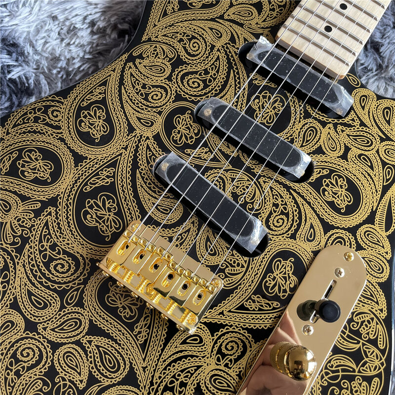 Gitar Listrik Bunga Warna Emas Kustom Baru Datang dengan Papan Jari Maple, Perangkat Keras Warna Emas, Gitar Pengiriman Cepat