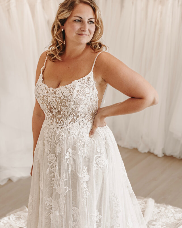 2023 Plus Size Country Ivory Spaghetti Lace Vintage Wedding Dress Bridal Gowns Dresses vestido de novia ZJ027