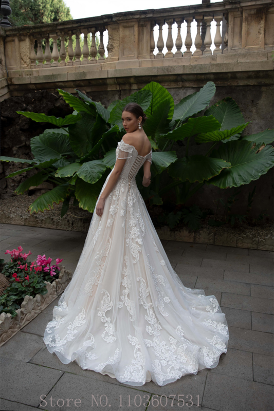 Off-the-ombro Applique Lace vestido de casamento para a noiva, A-Line, Tribunal, Tassel, vestido de noiva de luxo
