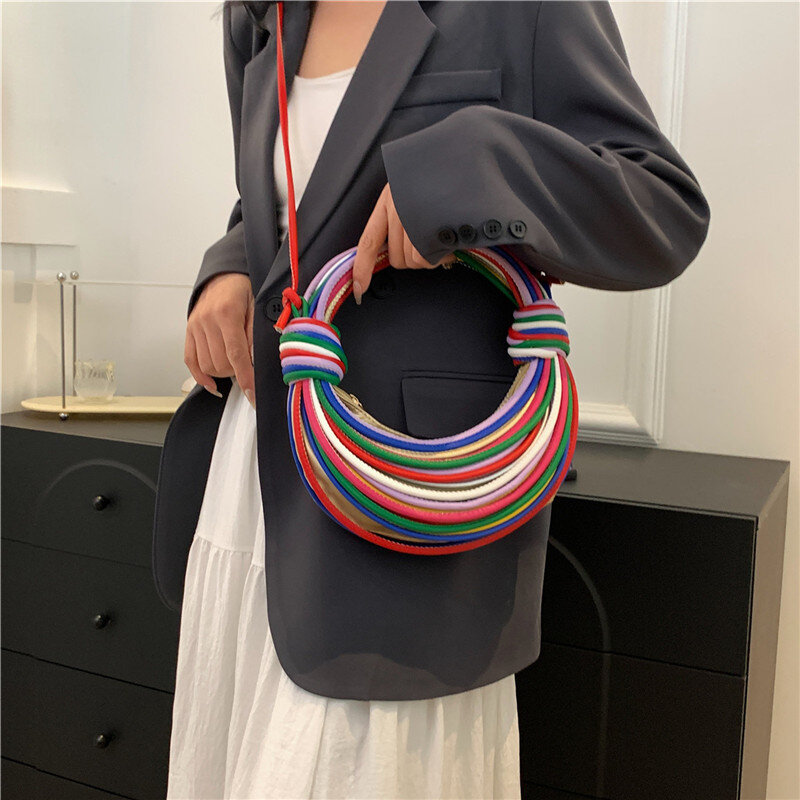 Bunte Handtasche für Frauen 2024 Designer Nudel gewebte Taschen Mode Seil Stricken Umhängetasche Gold Silber Abend Clutch Tasche Sack