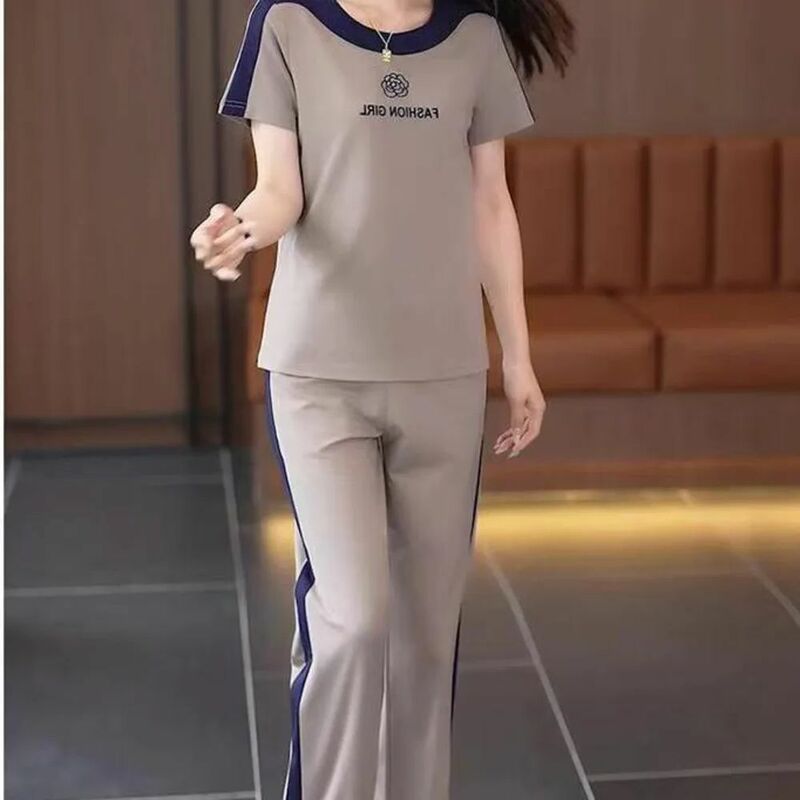 Women's Leisure Sportswear Suit Summer 2024 New Loose Fitting Outfits Fashion Short Sleeved Tops Pants Two Piece Sets For Women