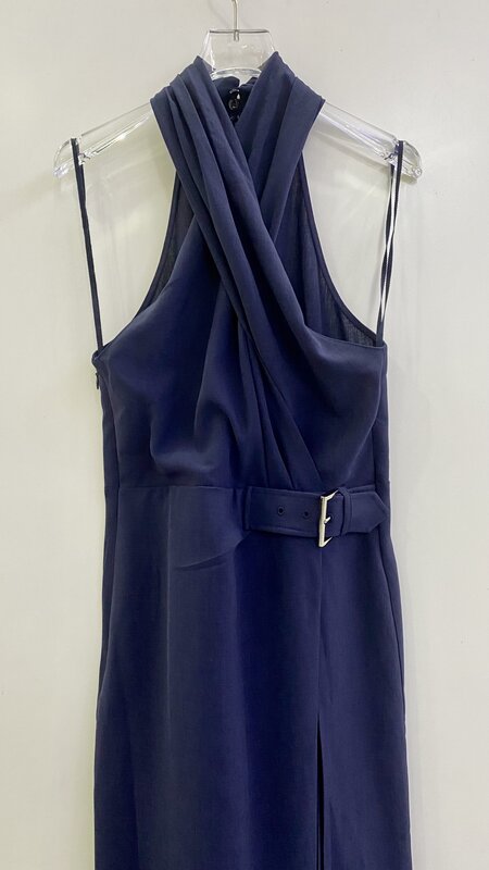 Летняя мода 2024 женское модное нишевое стильное платье с разрезом