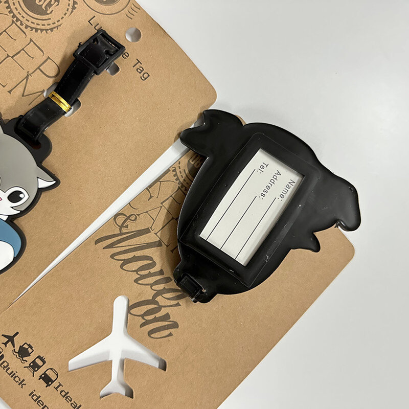Etiqueta de equipaje con diseño de gato de tiburón Kawaii para hombres y mujeres, accesorios de viaje, etiqueta de equipaje de PVC de dibujos animados, portátil, antipérdida, etiqueta de nombre de dirección