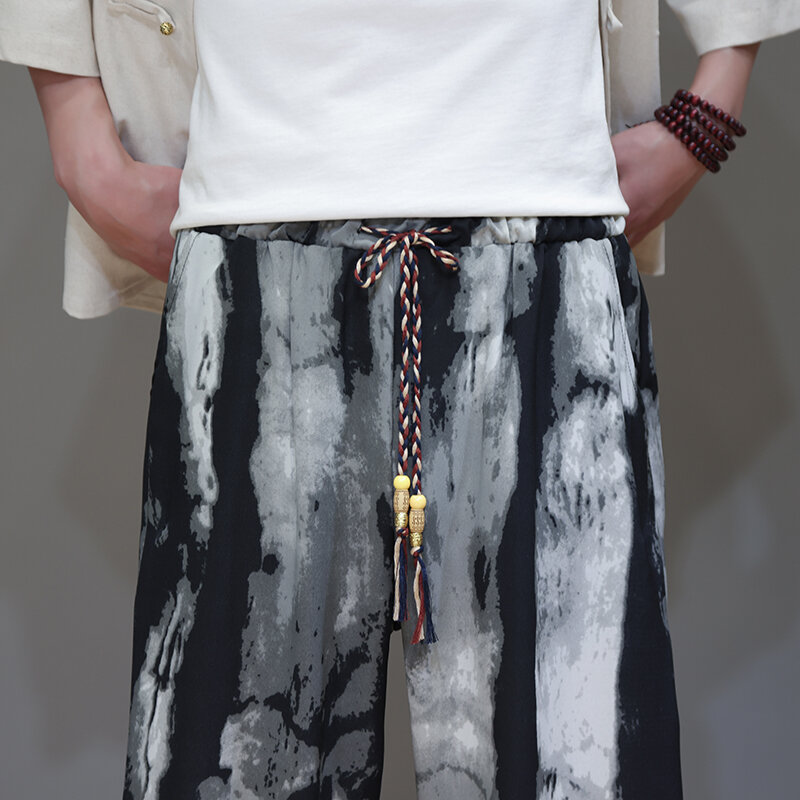 Chiński styl cienkie spodnie lodowy jedwab dla mężczyzn moda w stylu Casual, z nadrukami spodnie na lato męskie spodnie z luźna szeroka nogawkami haremki męskie