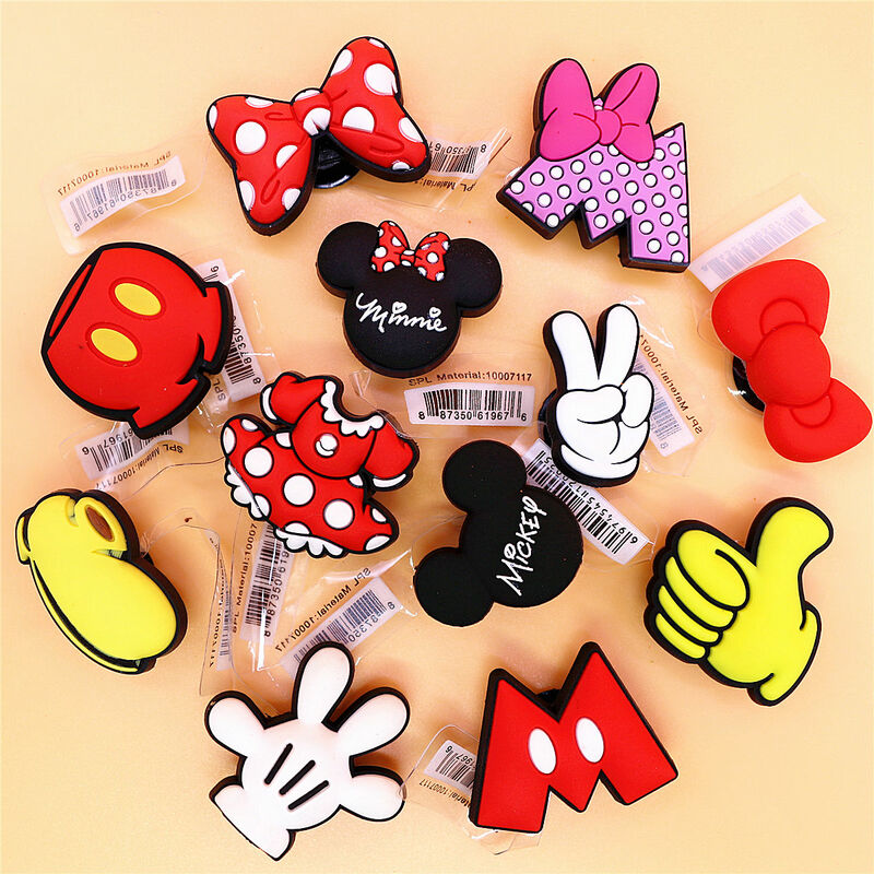 Aksesori sandal kartun Mickey Mouse, 1 buah, aksesori sepatu pesona, dekorasi gaun merah, pita, PVC, gesper Pin untuk hadiah anak-anak