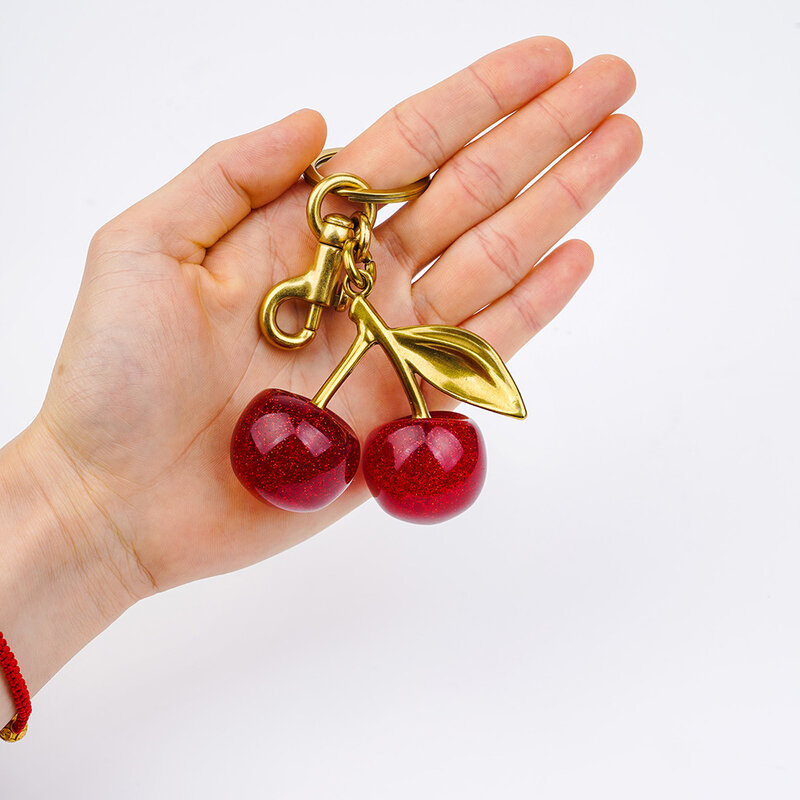 Gantungan kunci liontin tas tangan Cherry Charm yang indah untuk wanita kristal Cherry Bag aksesoris liontin kualitas tinggi