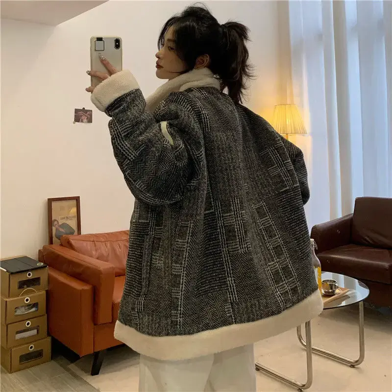 Lamb Wool Cotton Coat Women's Cashmere Thickened Coat 2022 Winter New Fashion American Retro Embroidered Coat Women's Wear