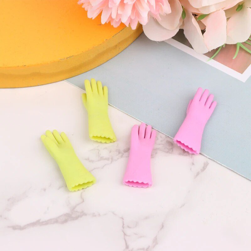 1Pair 1:6 Dollhouse Miniature Gloves Baking Gloves Laundry Mitts Model Decor Kid Pretend Play Toy Doll House Accessories