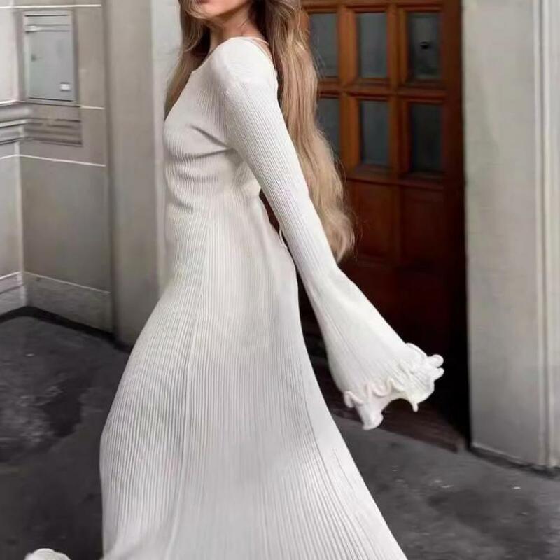 Women Pleated Ruffled Backless Long-Sleeved Dress Elegant Long Sleeve Pleated Knit Fishtail Dresses 2024 Fashion Sweater Dress