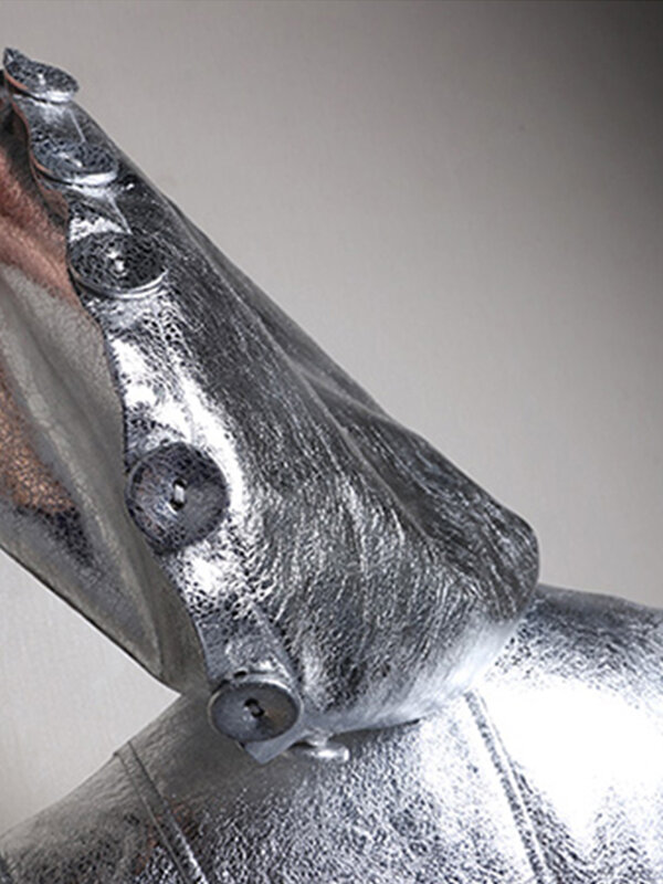 Lautaro Lente Herfst Extra Lange Cool Silver Shiny Reflecterende Pu Lederen Trenchcoat Voor Vrouwen Met Kap Luxe Landingsbaan Mode
