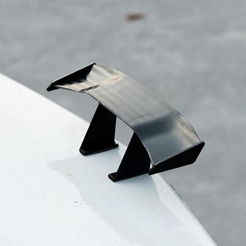 Mini Spomicrophone d'aile arrière ABS noir pour voiture, outil de réaménagement de voiture universel, petite aile arrière de course, décoration