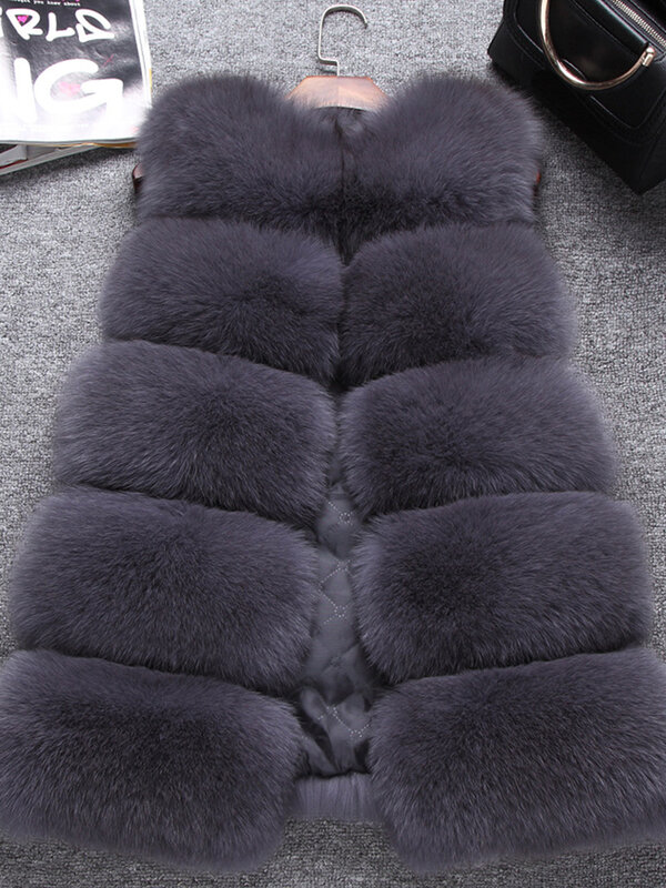 女性のフェイクフォックスファーベスト,ノースリーブのウエストコート,ふわふわのジャケット,人工毛皮のアウターウェア,冬の衣装,2023