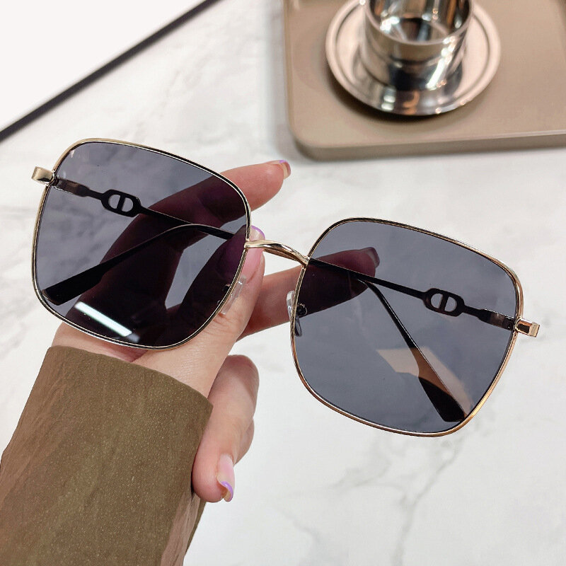 2023 occhiali da sole oversize uomo donna moda occhiali da sole quadrati Vintage senza montatura occhiali Brand Design UV400 tonalità femminili