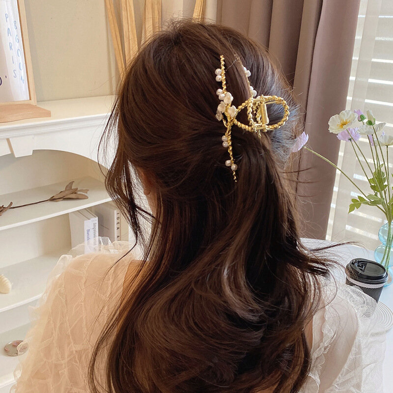 The New Style Ladies Large Hair Claw Clamps Elegant Pearl Flower Tassel Hair Jewelry Shark Clip Women Accessories headdress