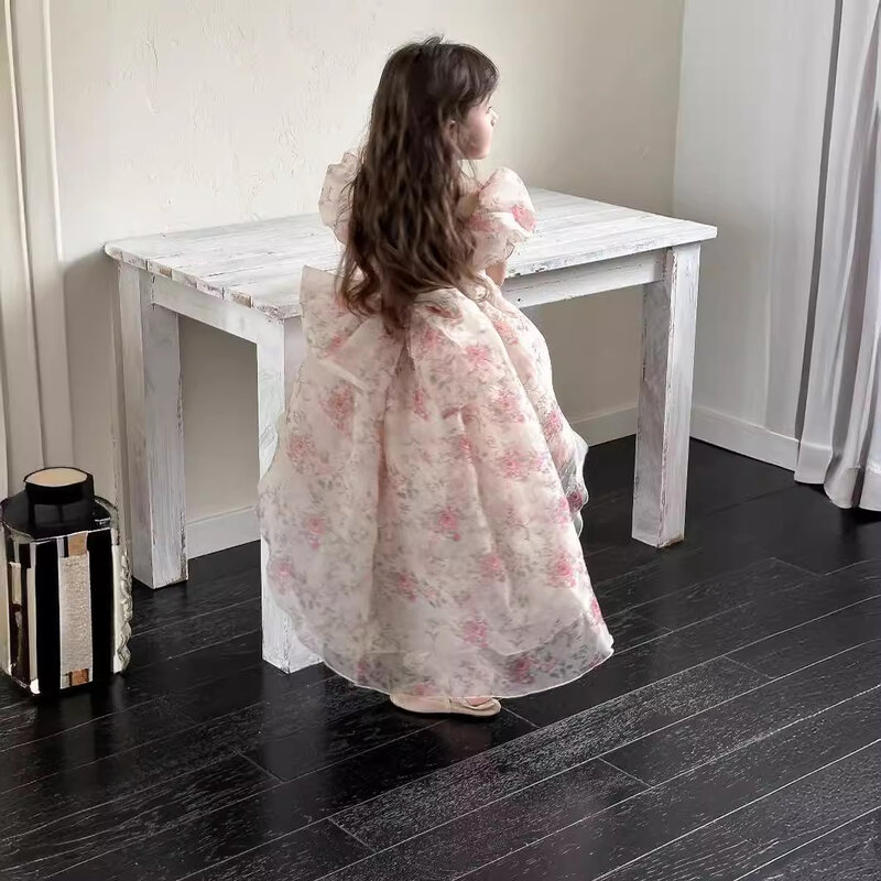 Sukienka dziecięca 2024 letnia dziewczyna księżniczka sukienka duża dziewczyna skarb fragmentaryczny kwiat kokarda sukienka z trenem odzież na imprezę urodzinową