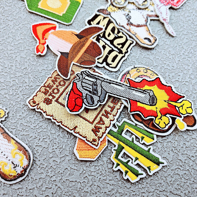 Cowboy Embroidery Patch DIY Cactus Horse Boots Revolver Cloth Sticker Iron on Patches Retro Bag Hat Badge Fabric Accessories