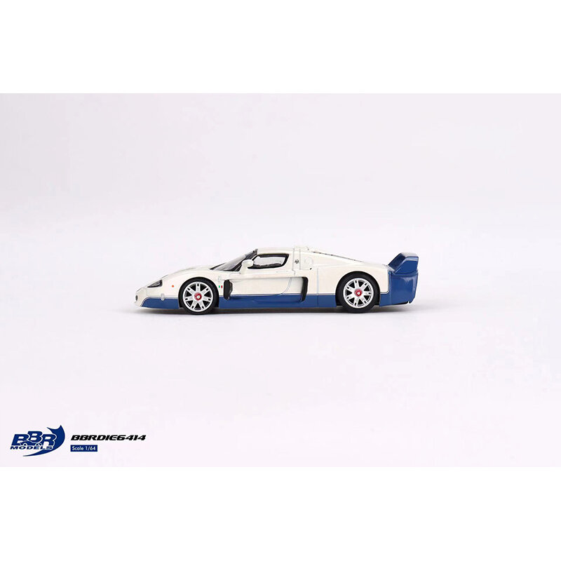 PreSale BBR 1:64 MC12 Stradale White MC20 Giallo Genio Diecast Diorama Car Model Collection Miniature Carro