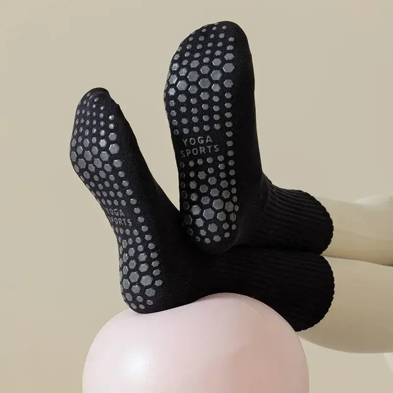 Носки для йоги женские нескользящие хлопковые, спортивные дышащие чулки из силикона с потопоглощением для пилатеса и тренировок