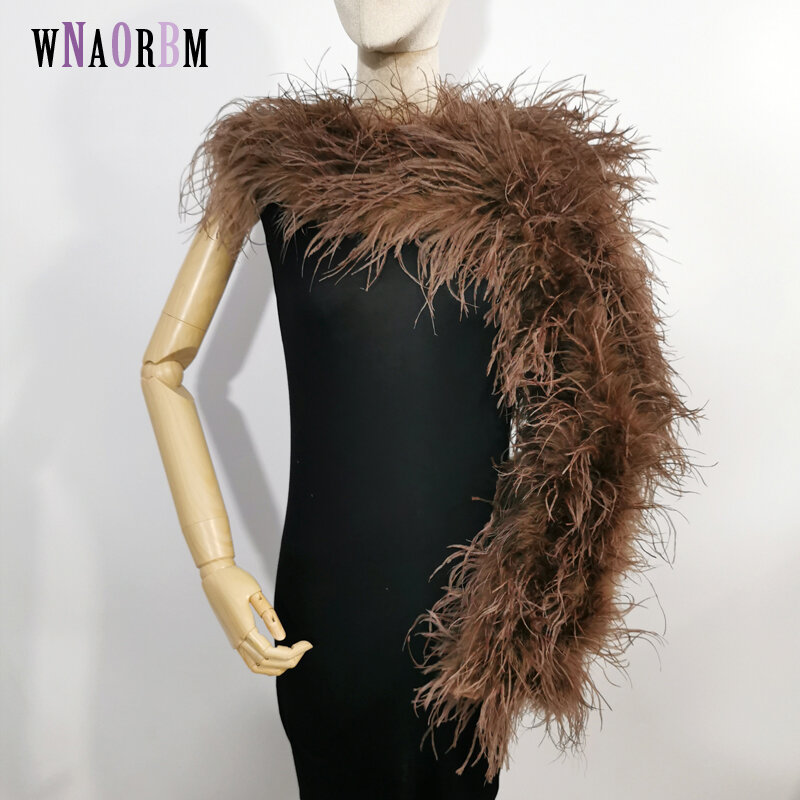Женское зимнее платье с длинным рукавом, на одно плечо, из страусиного пера
