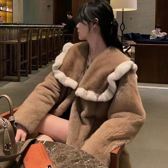 Korea Women's Faux Fur Autumn Winter New Warm Rabbit Fur Coat Loose Navy Collar Long Sleeve Overcoat