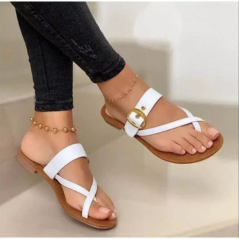 Zapatillas con hebilla para Mujer, chanclas planas con Clip para el dedo del pie, informales, para playa, 2024