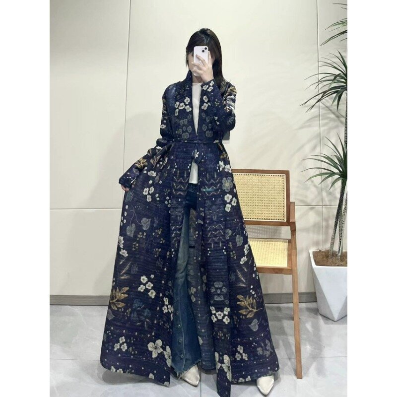 Miyake Plissee Turndown Kragen Langarm Cardigan Kleid Frauen neue Abaya Mode Original Designer Vintage bedruckten Mantel