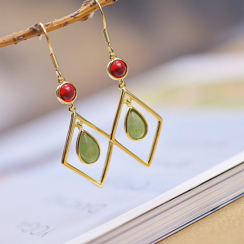 Hetian Jade Earrings Natural Stone Jasper Stud Earring Fashion Ear Hook Accessories Womens Advanced Jewellery Charms Jewelry