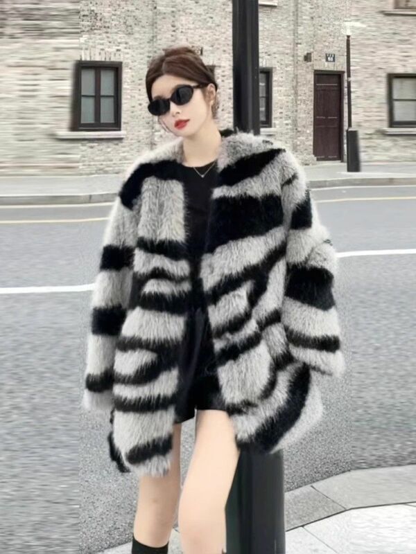 Casaco de veludo de vison grosso feminino, roupas de inverno, nova versão do casaco, pele de imitação solta, reunindo-se, gola-O, coreano, T995