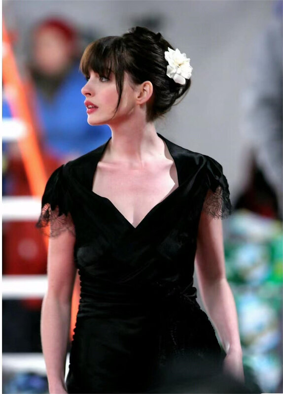 Anne Hathaway dopasowana mała czarna sukienka prosta koronkowa formalna okazja wieczorowa z krótkimi rękawami do niestandardowe tkaniny sięgających do podłogi