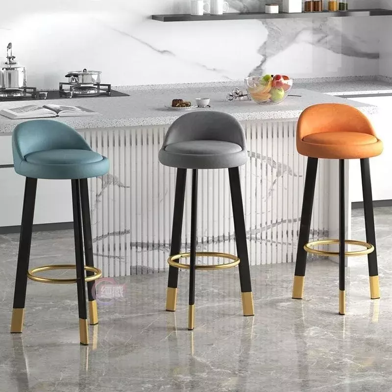 Cadeiras de bar minimalistas para uso doméstico, cadeiras modernas luxuosas Recepção com pernas altas, disponível para check-out
