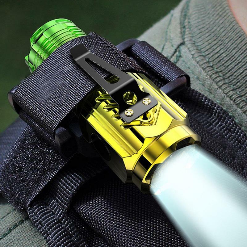 Torcia LED portatile Toggle Clip Mini ricaricabile resistenza all'acqua lampada a sospensione Lanterna con torcia da campeggio a batteria incorporata