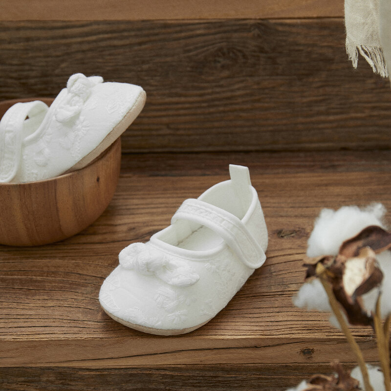 Ma & baby-zapatos para bebé de 3 a 12 meses, calzado para recién nacido, para primeros pasos, con bordado de encaje de princesa, para cumpleaños