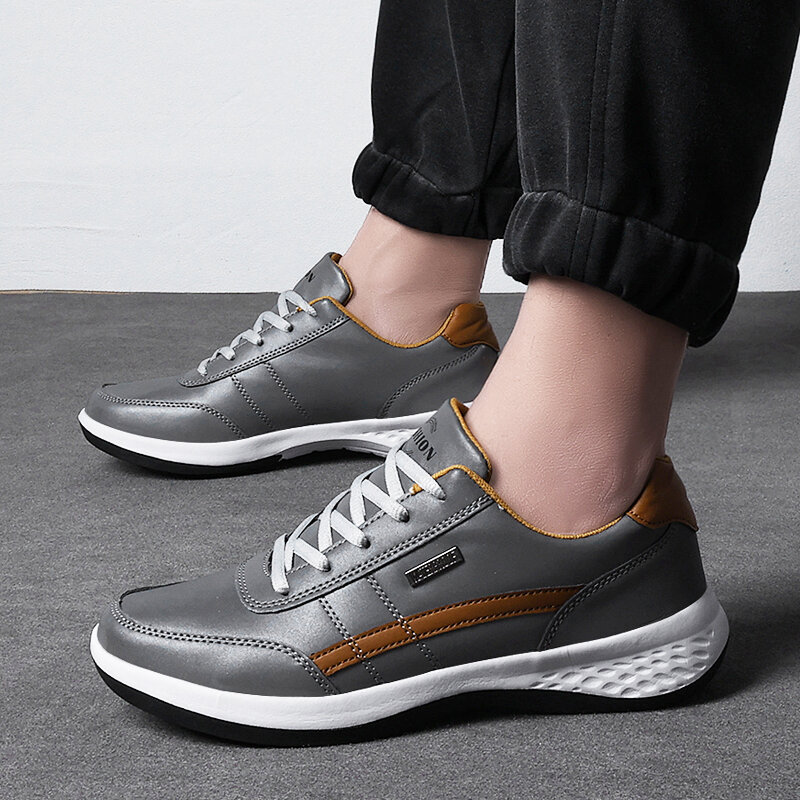 Men Jogging Vulcanized Sneakers Fashion Running Trainers Youth Student Trend Non-slip Footwear PU Leather Waterproof Board Shoes