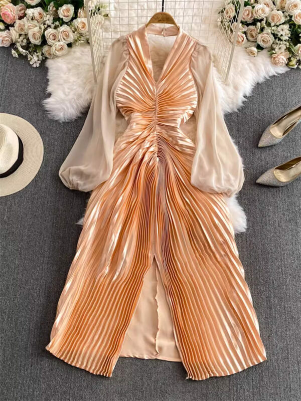 Spring Autumn Retro Style Bubble Long Sleeve Dress Hanging Neck Open Back Waist Slim Split Metal Pleated Dress For Party K849