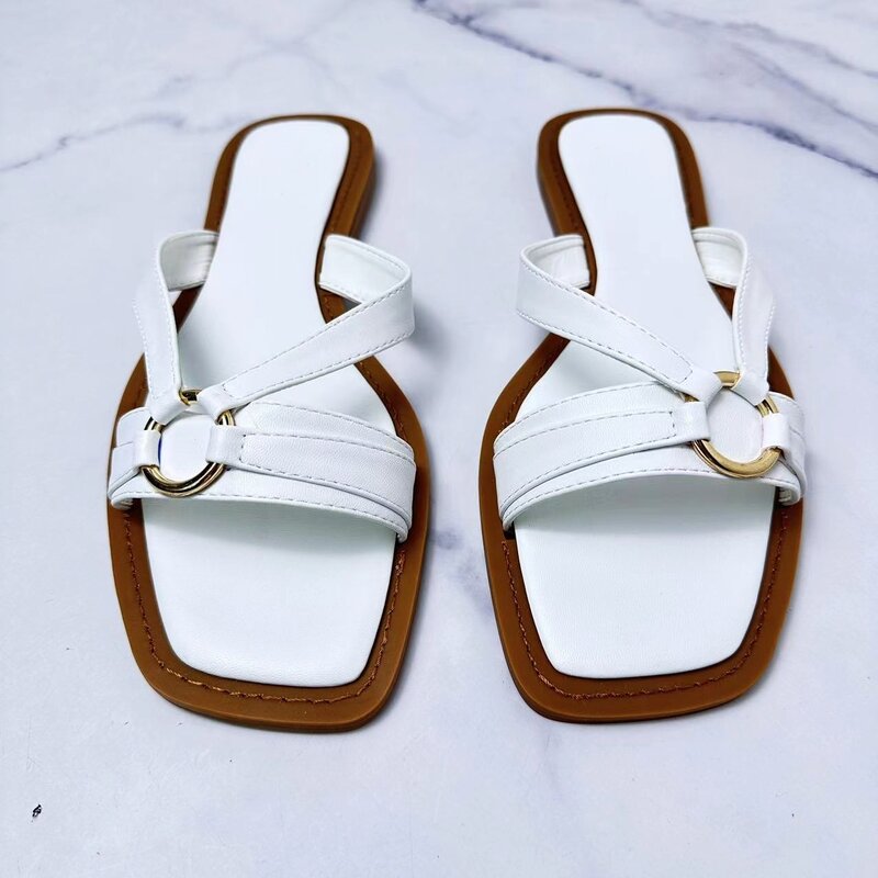 New 2024 Women's Shoes Fashion Square Flat Sandals With Metal Buckle Decoration Casual Joker Beach Sandals Women.