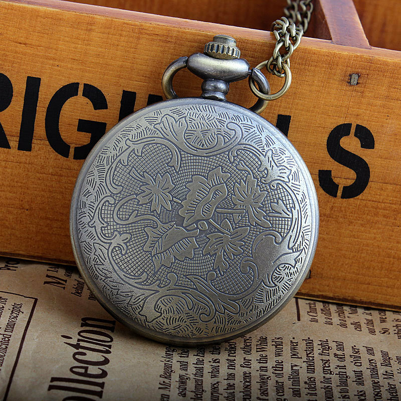 New Fashionable And Exquisite Style Antique Vintage Quartz Pocket Watch Round Case Pendant Necklace Chain Clock Gifts