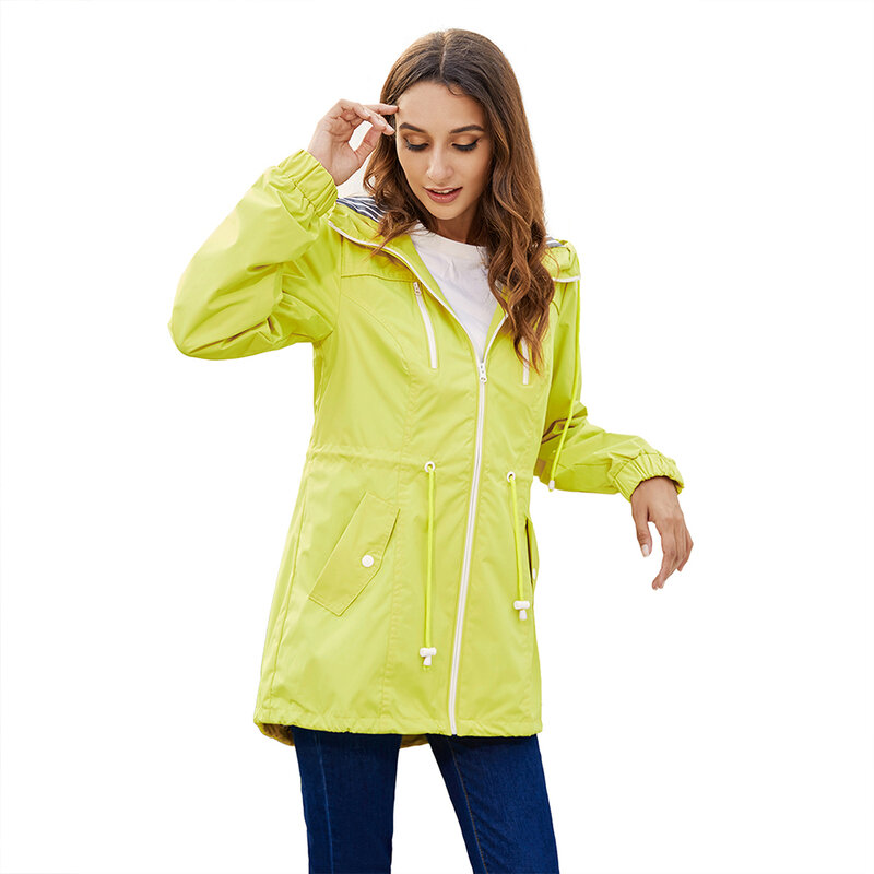 女性の屋外ハイキング防雨ジャケット、ジッパー付きパーカー、軽量、柔らかく快適、多用途の調節スタイル、新しい