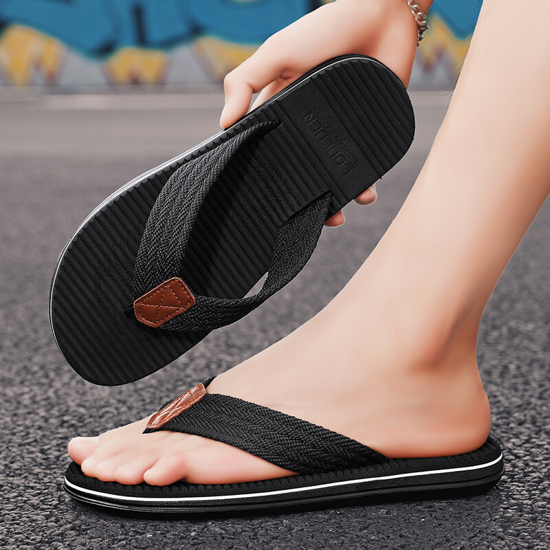 2024รองเท้าแตะผู้ชาย, รองเท้าแตะฤดูร้อนระบายอากาศกลางแจ้งรองเท้าผู้ชายรองเท้าบ้านส้นแบนในร่มรองเท้าแตะชายหาด SLIP-ON