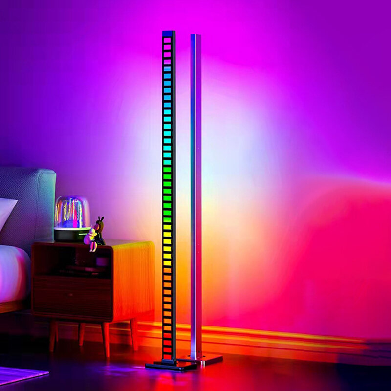 Lampu latar LED 47 inci, lampu lantai dan suara telepon seluler kontrol aplikasi untuk kamar tidur ruang tamu ritme pencahayaan pesta Gaming