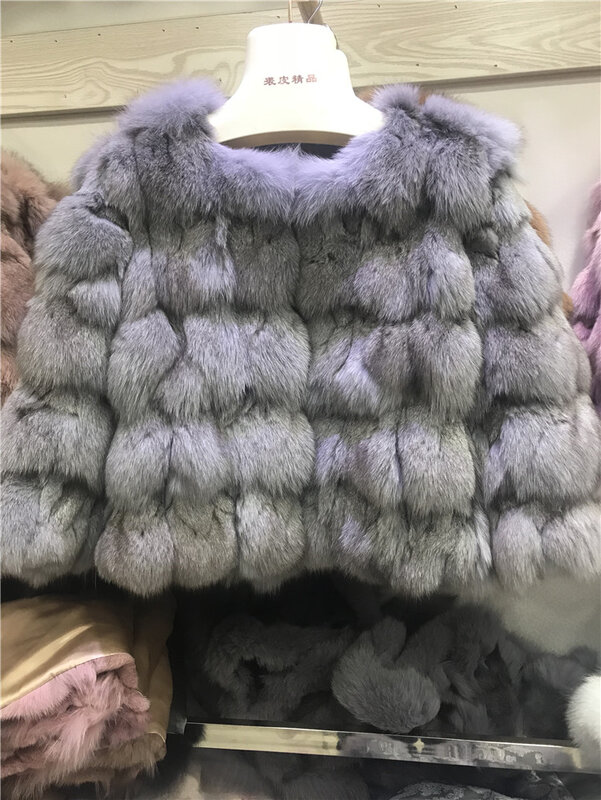 Winter Real Fur Coat Women Fur Top Short Natural Fur Jacket 100% Fox Fur Outerwear Fashion Streetwear Ladies Overcoat